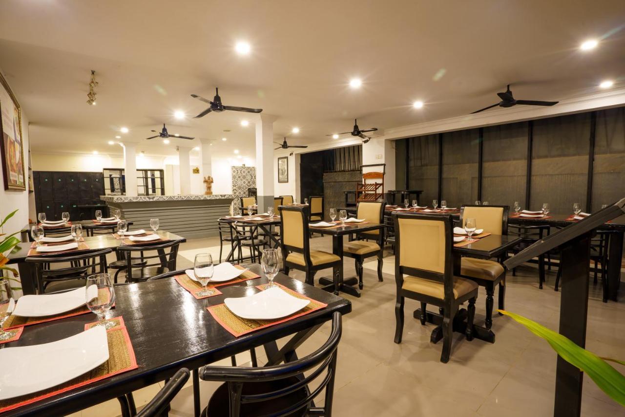 The Rabbit Hole Hotel & Spa Siem Reap Bagian luar foto